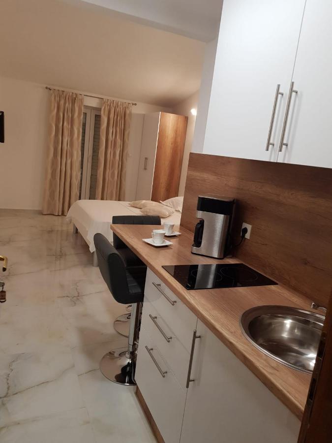 Apartment Miskovic Makarska Eksteriør bilde
